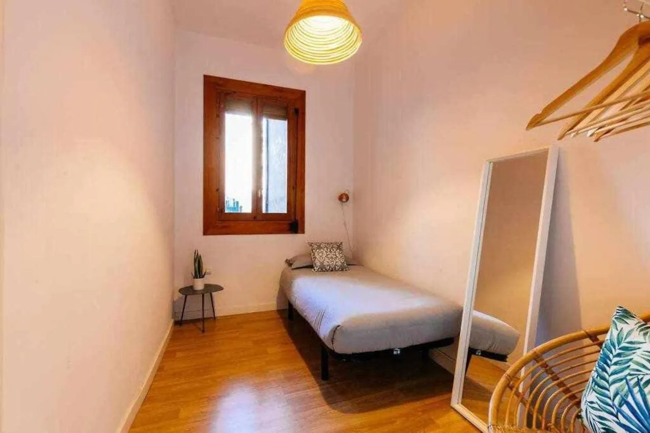 Cozy & Central Apartment Barcelona Spanien